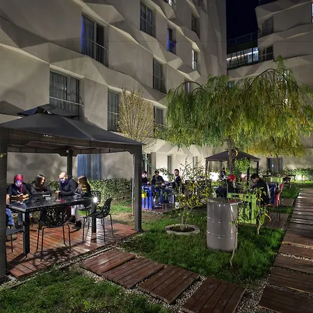 Alan Hotel